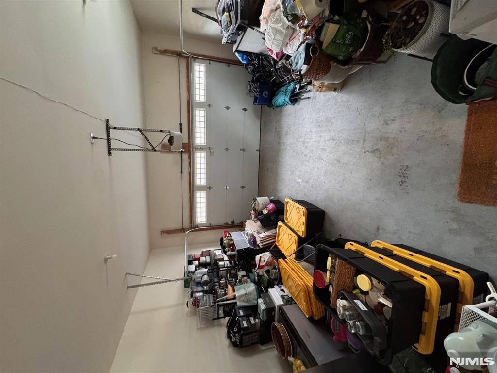 property viewer photo 14