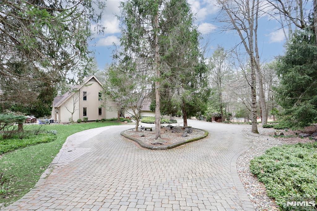 main property photo 41