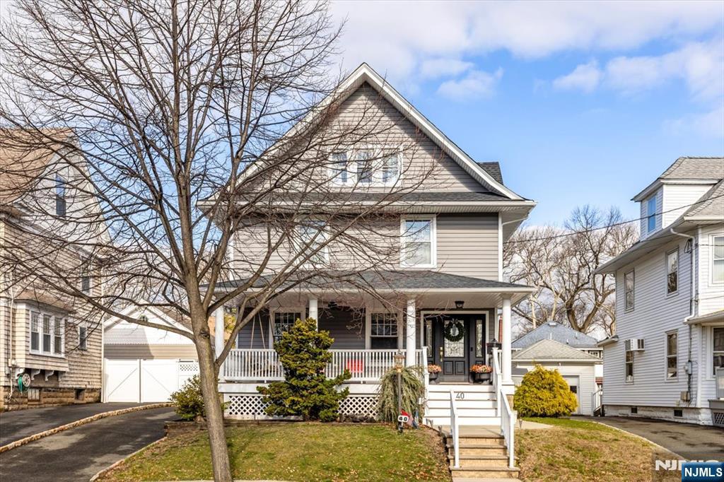 property viewer photo 1