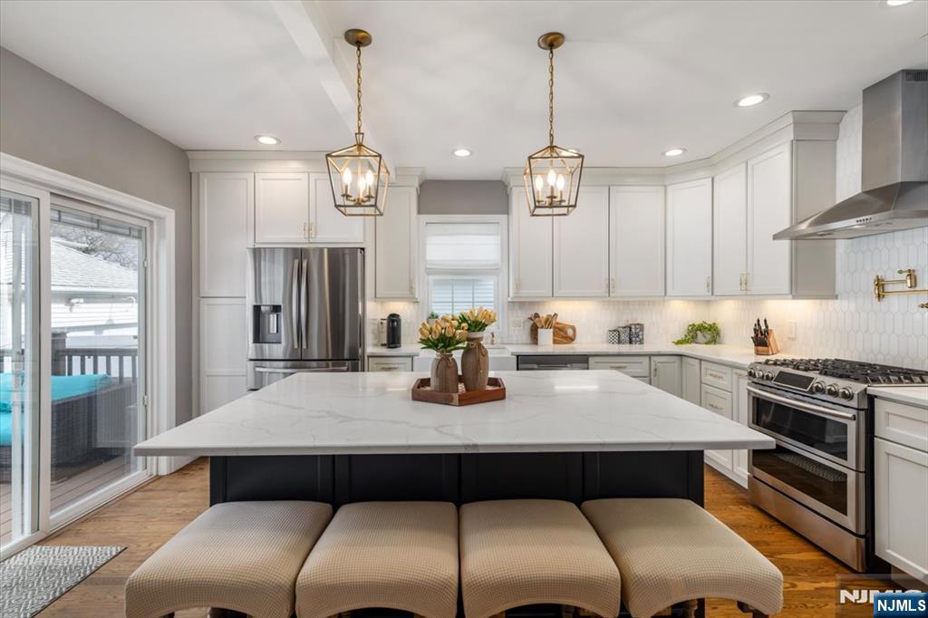 property viewer photo 14
