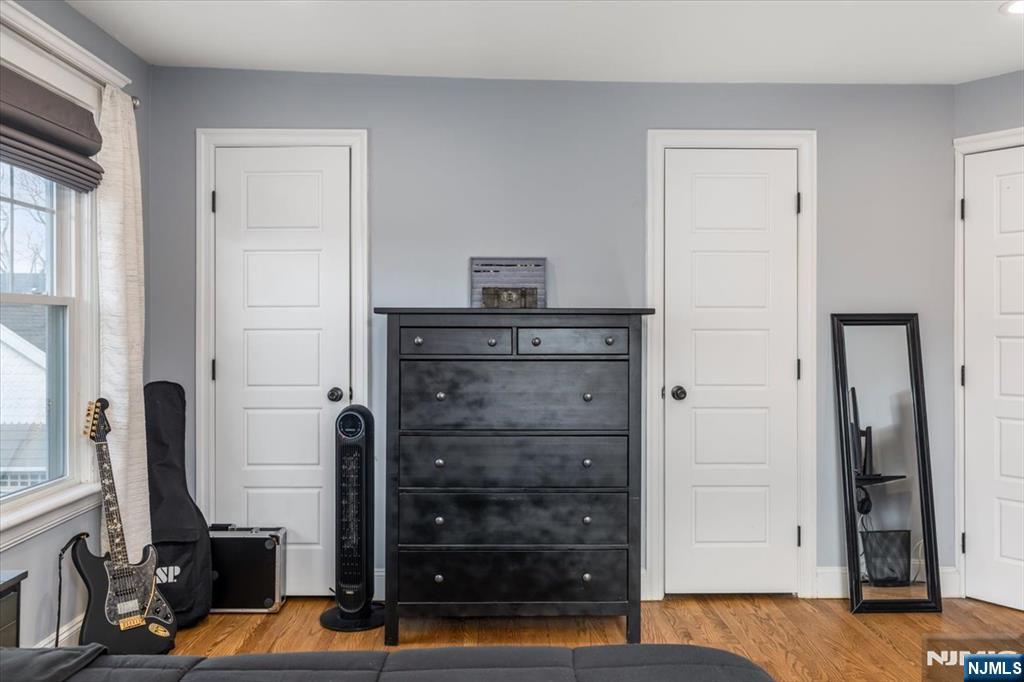 property viewer photo 27