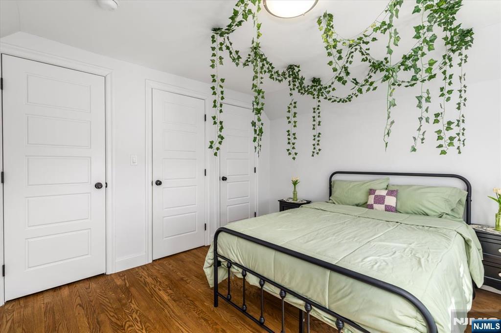 property viewer photo 32