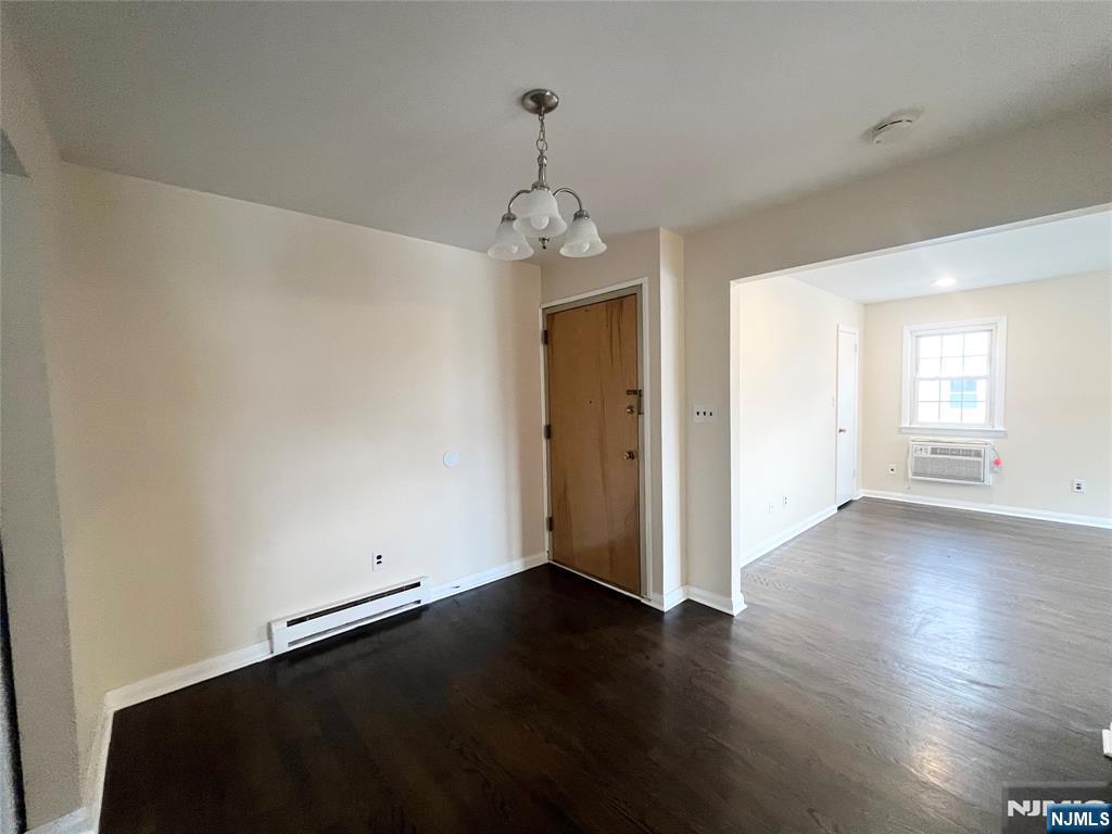 property viewer photo 13
