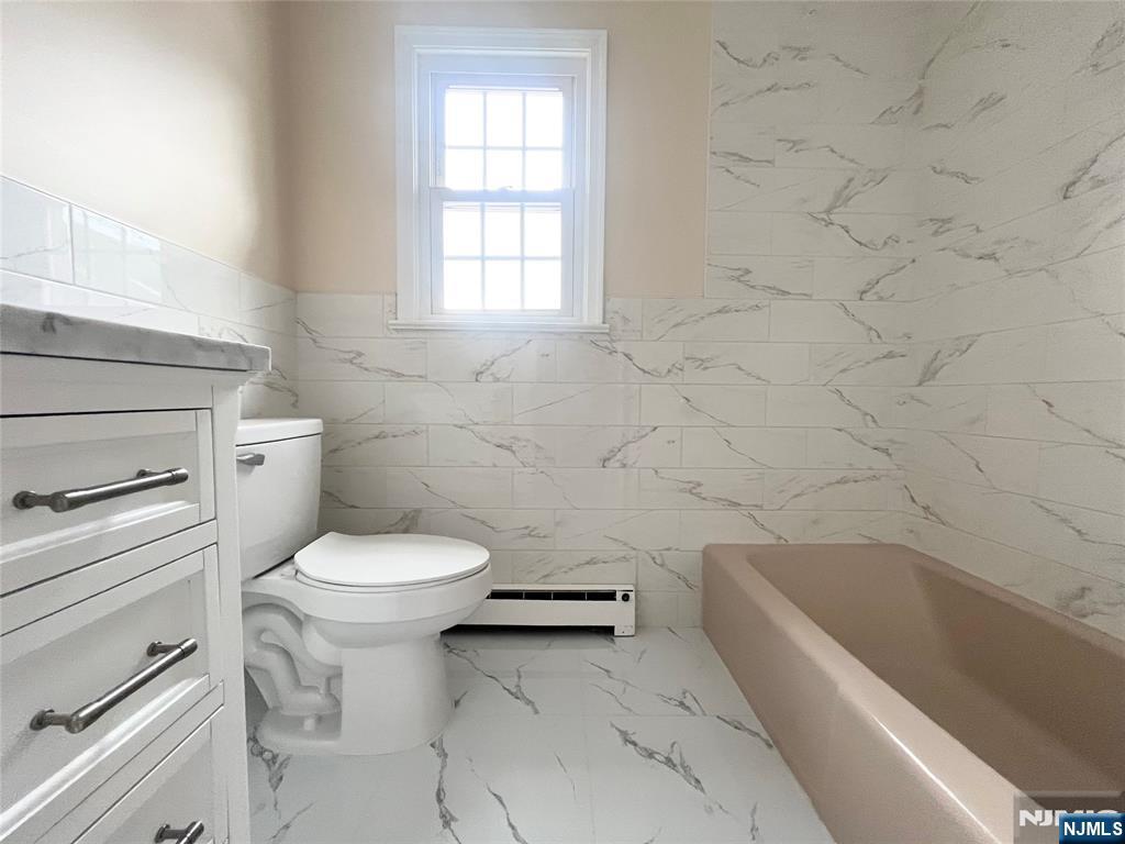 property viewer photo 14