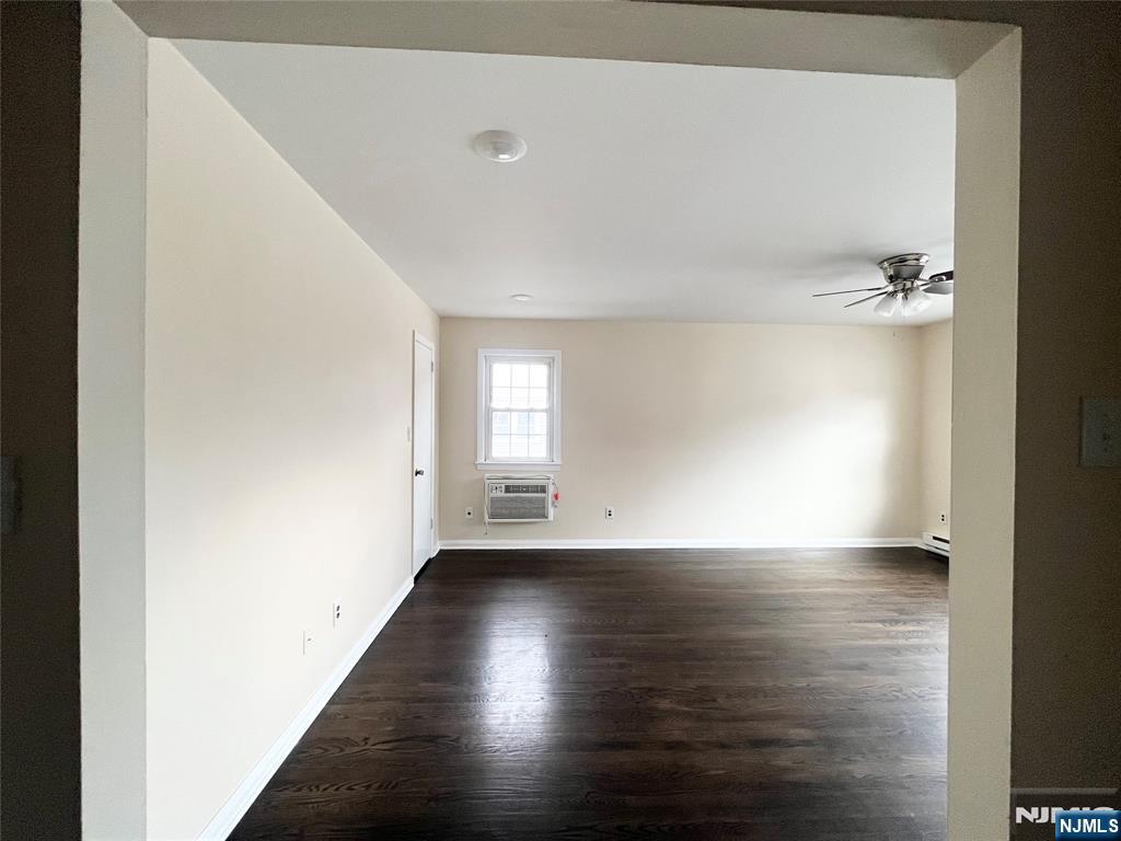 property viewer photo 17