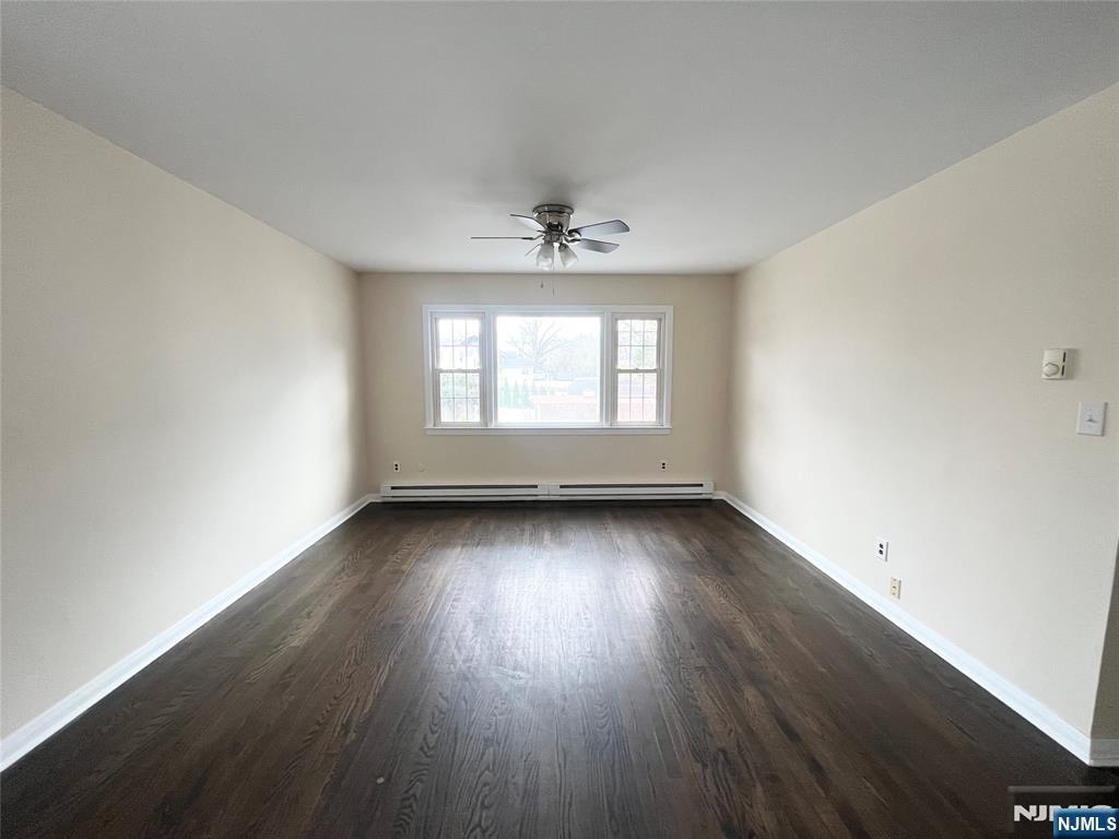 property viewer photo 18