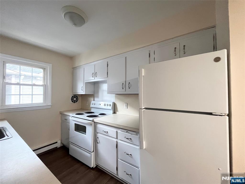 property viewer photo 6