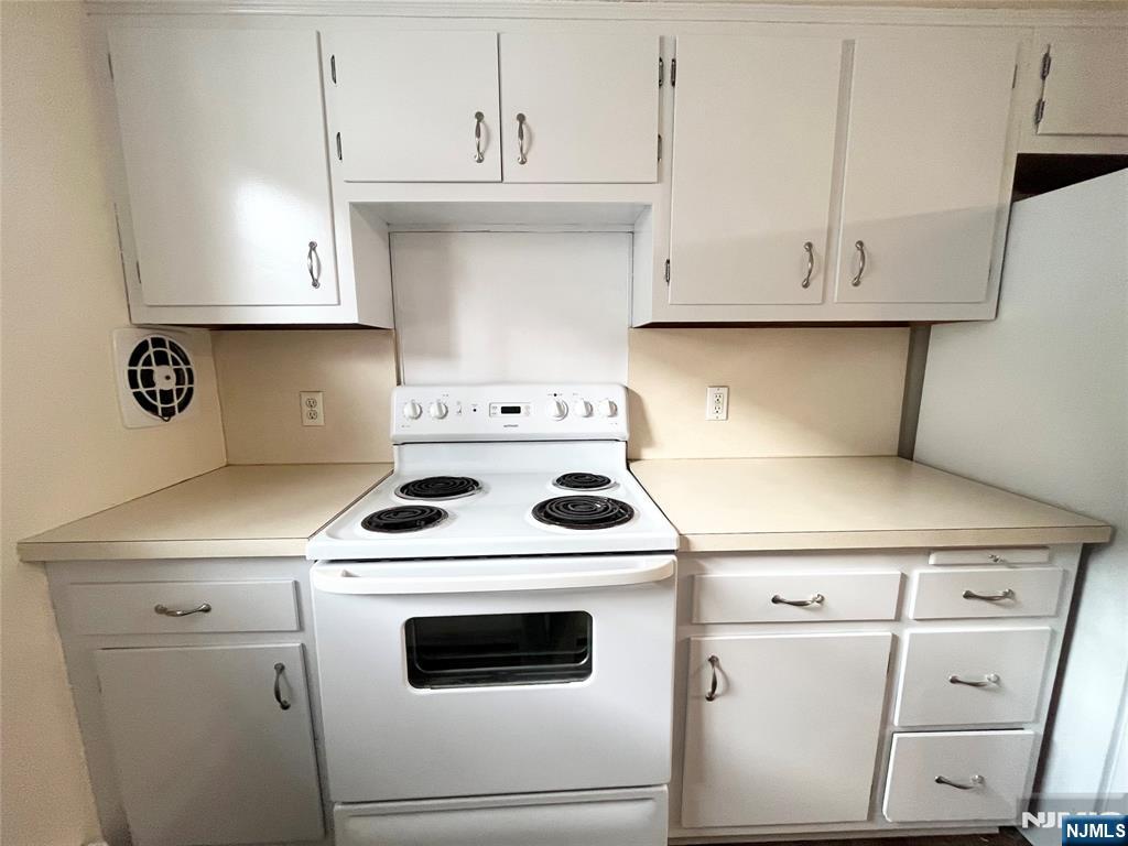 property viewer photo 8