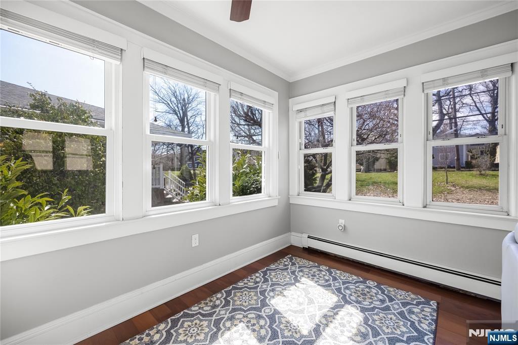 property viewer photo 18