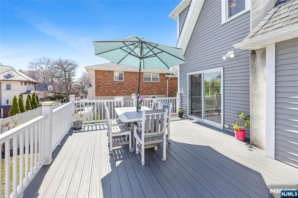 property viewer photo 43