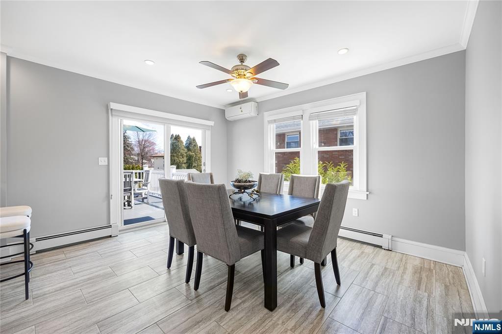 property viewer photo 6