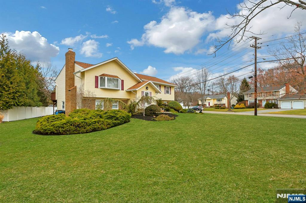 property viewer photo 1