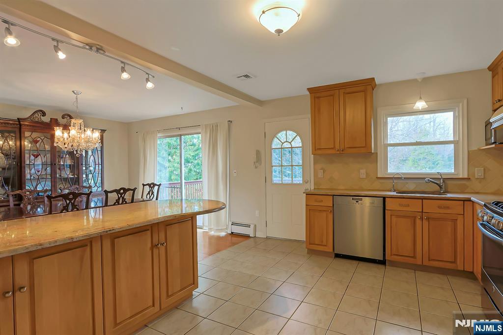 property viewer photo 17