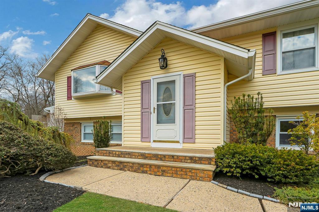 property viewer photo 2