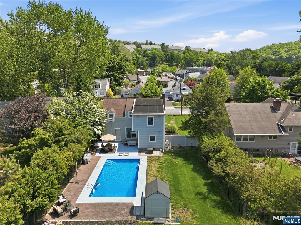 main property photo 42
