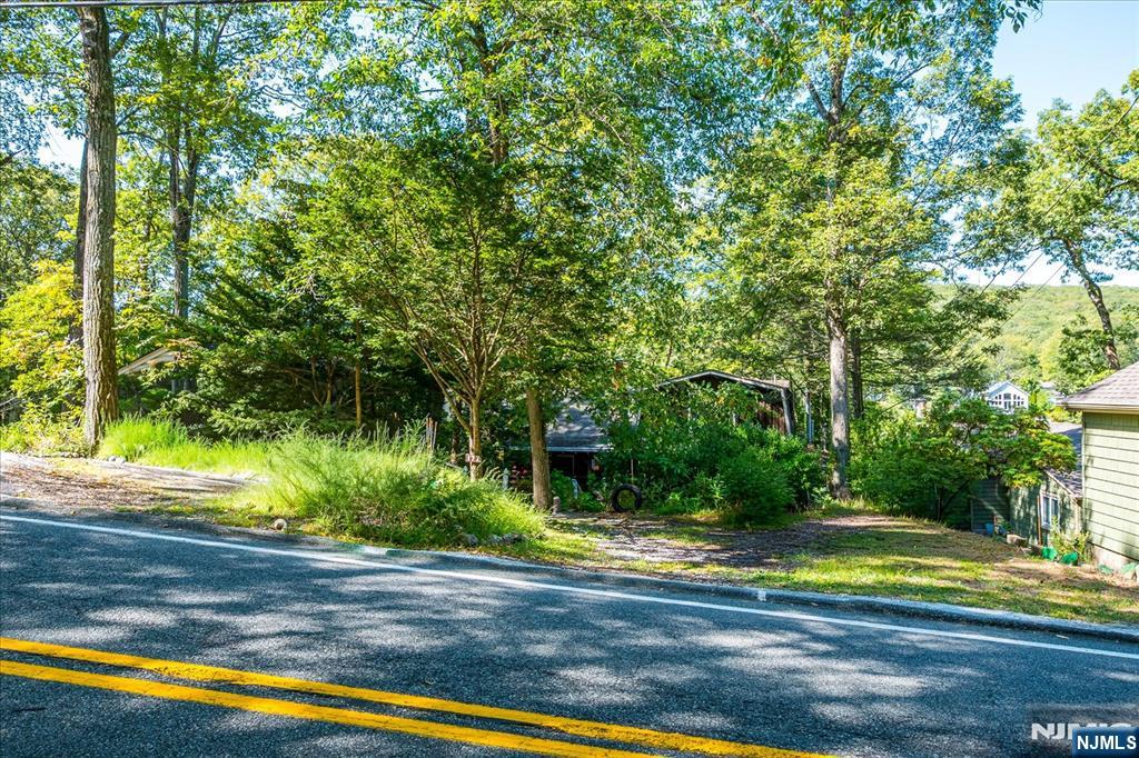 main property photo 48
