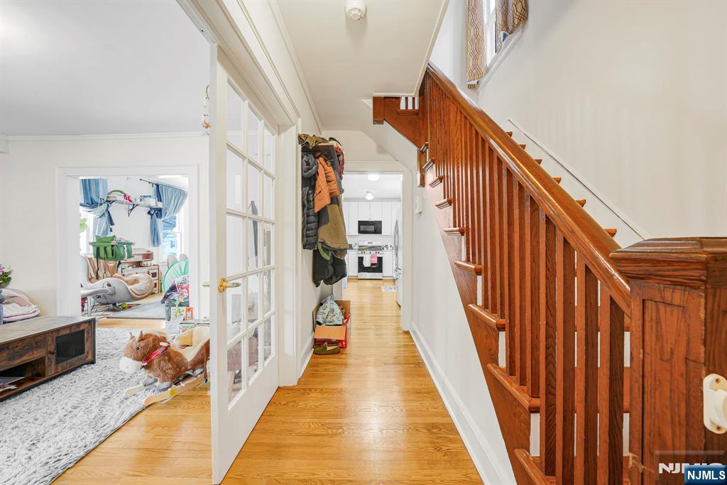 property viewer photo 4