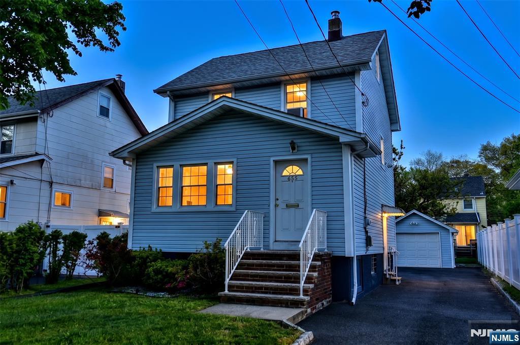 property viewer photo 1