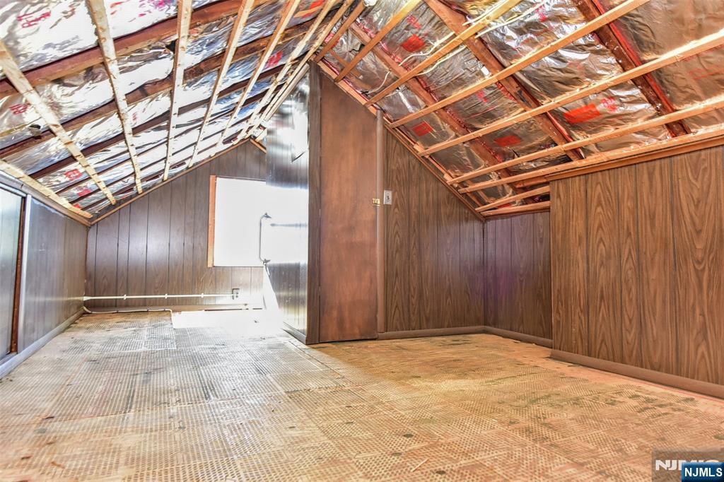 property viewer photo 13