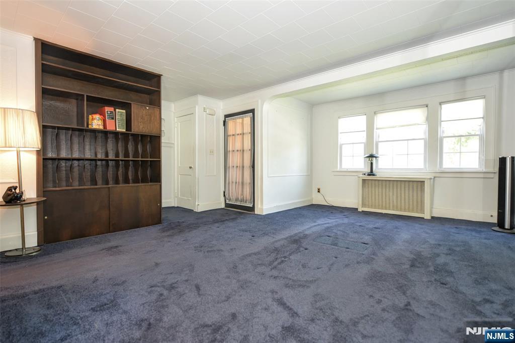 property viewer photo 5