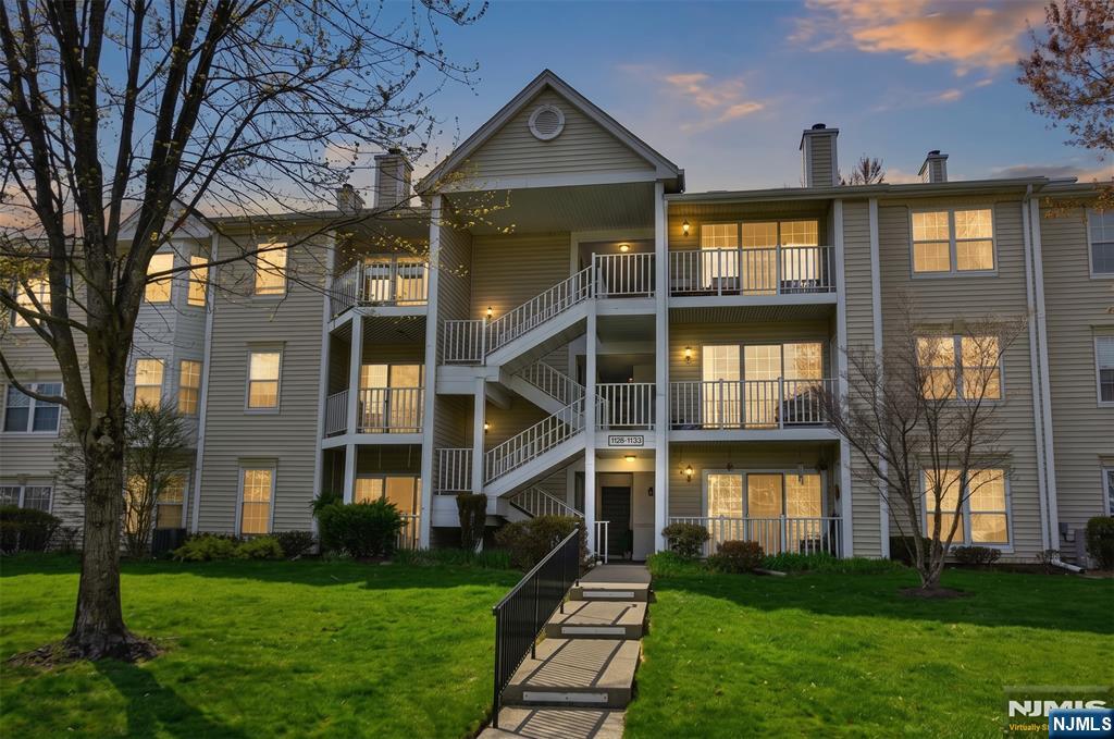 property viewer photo 16