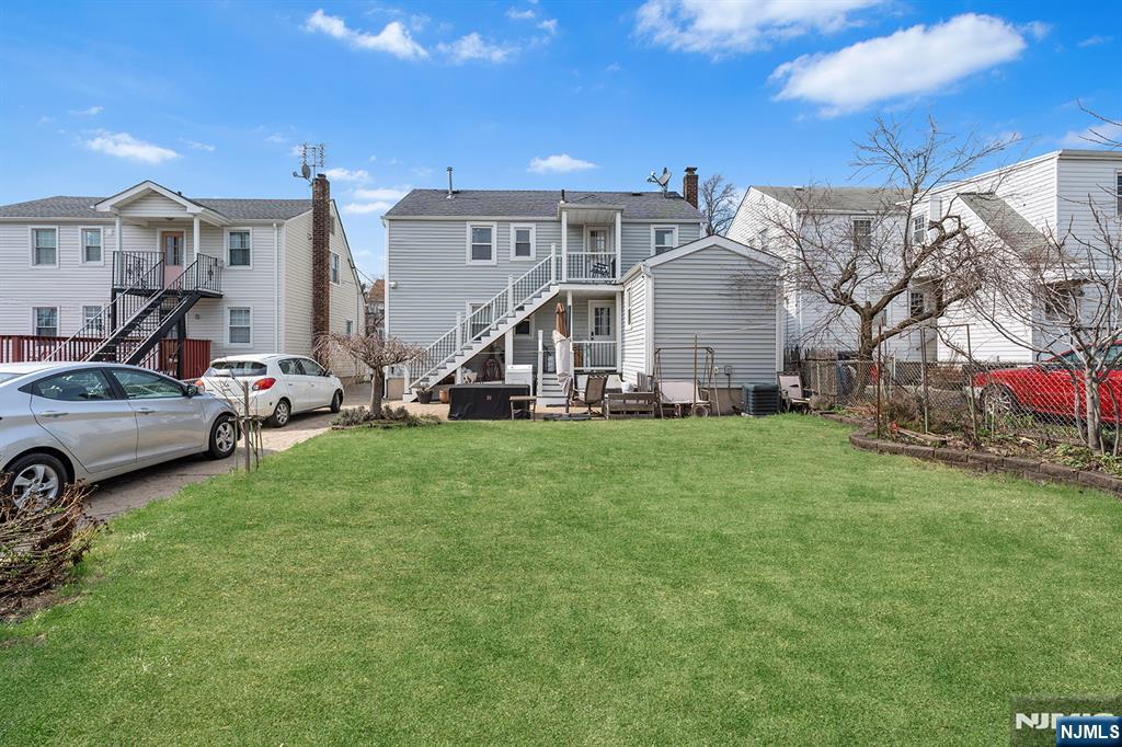 main property photo 22