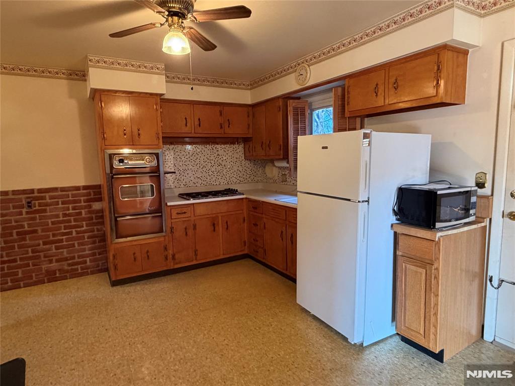 property viewer photo 2