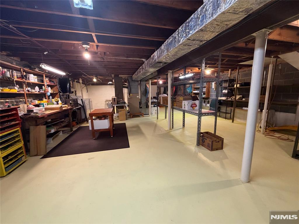 property viewer photo 8