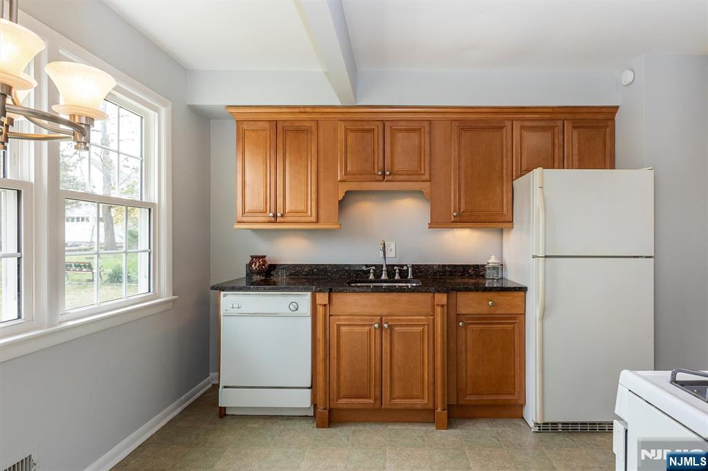 property viewer photo 11