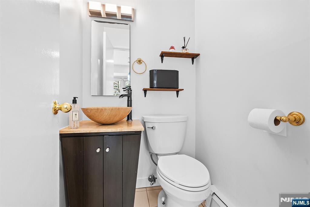 property viewer photo 19