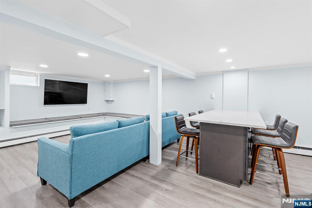 property viewer photo 21