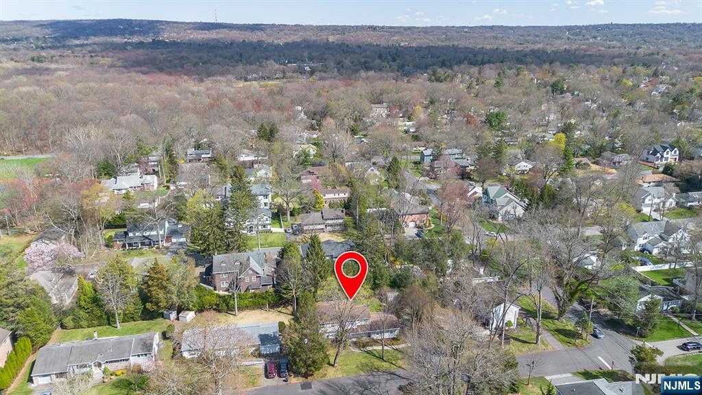 property viewer photo 27