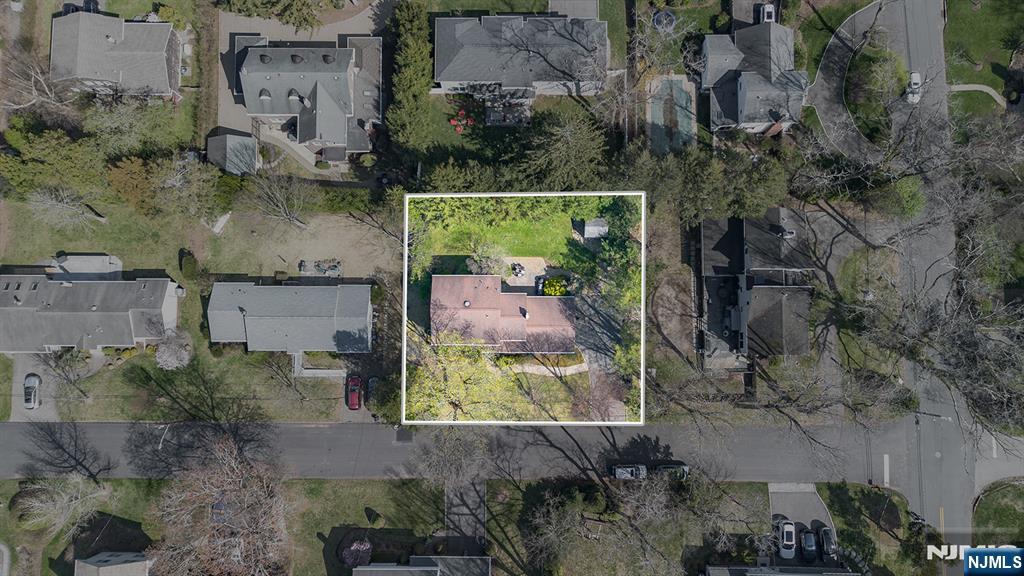 property viewer photo 29