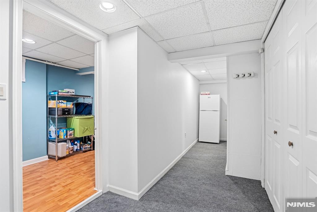 property viewer photo 16