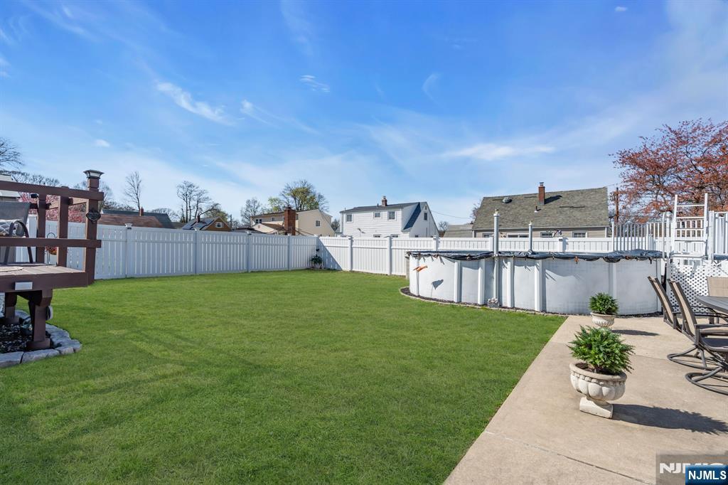 property viewer photo 24