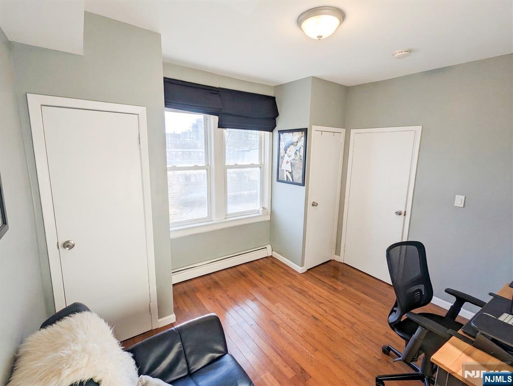 property viewer photo 8