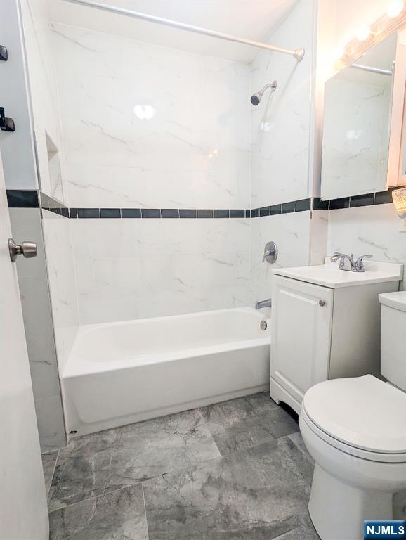 property viewer photo 9