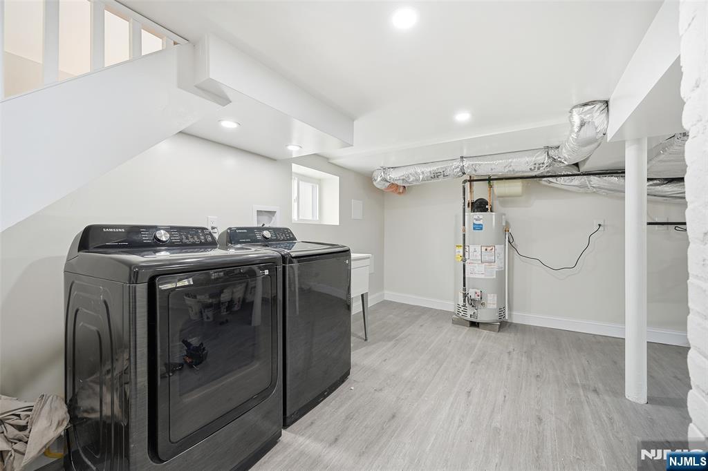 property viewer photo 20