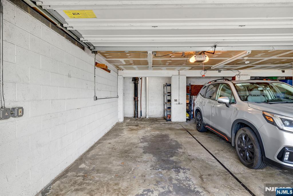 property viewer photo 26