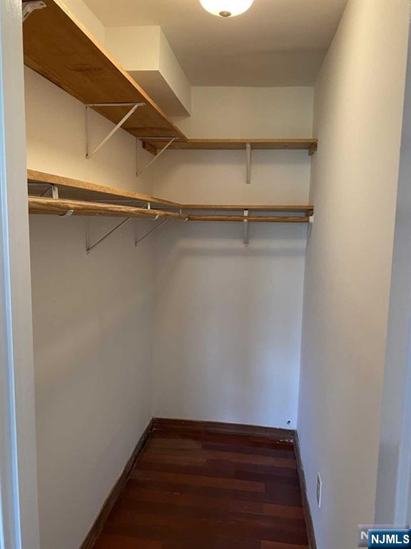 property viewer photo 17
