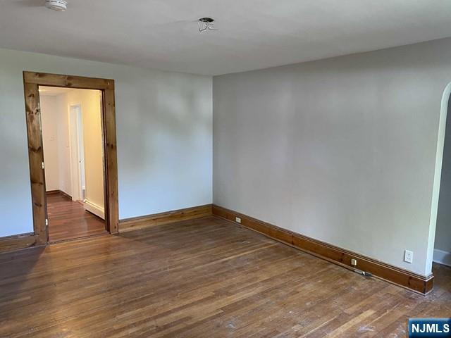 property viewer photo 2