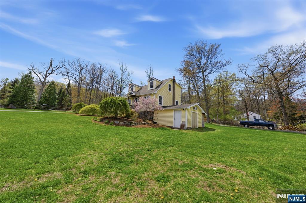 main property photo 34