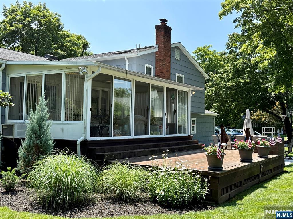 main property photo 9