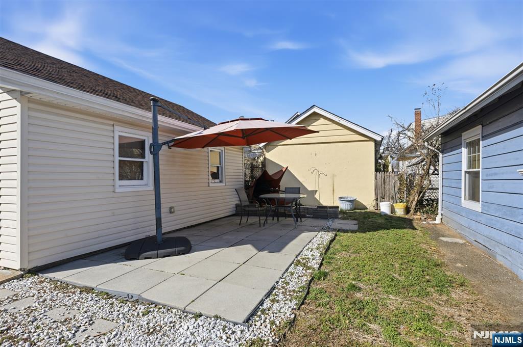 main property photo 26