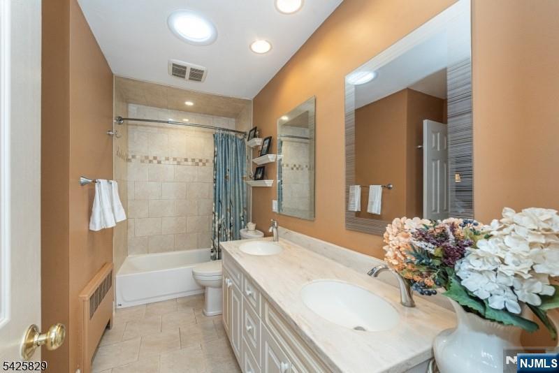 property viewer photo 28