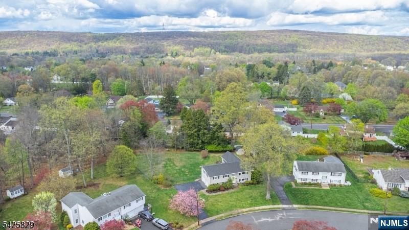 property viewer photo 38