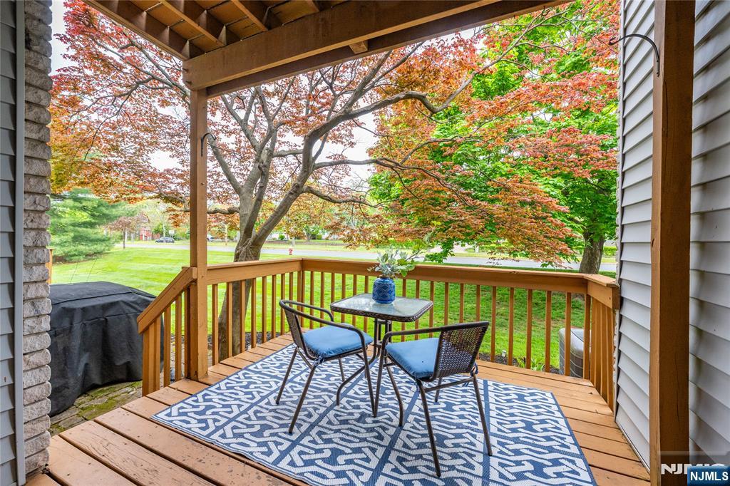property viewer photo 12