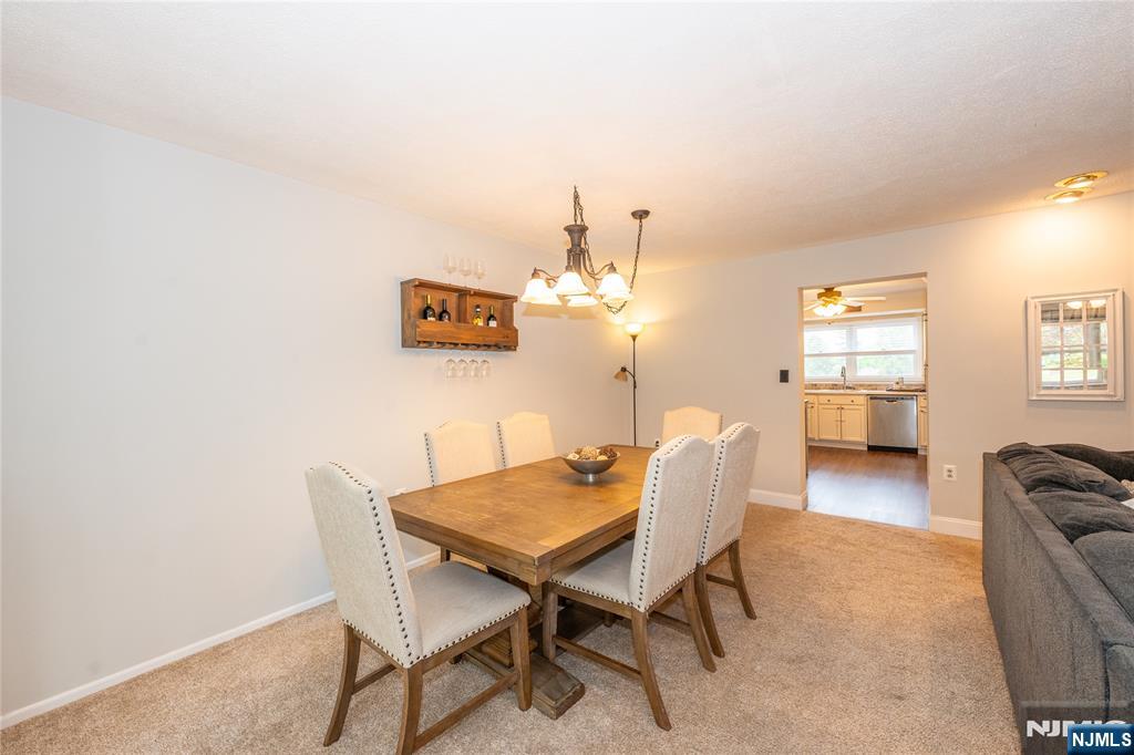 property viewer photo 13