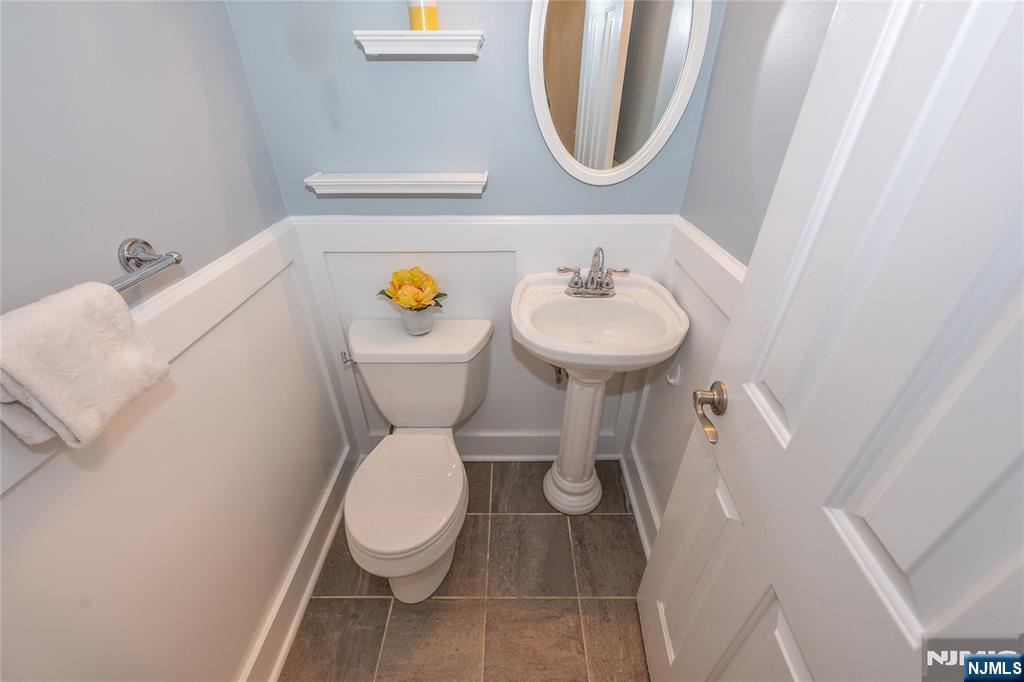 property viewer photo 21