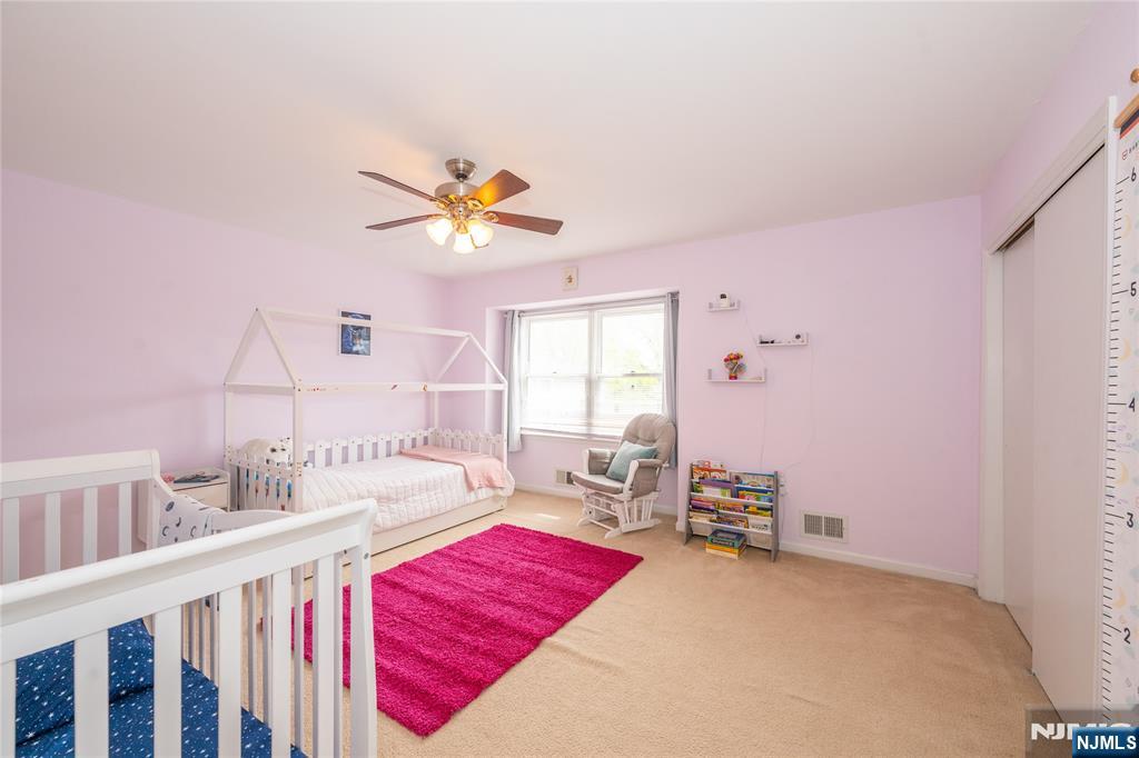 property viewer photo 30